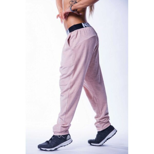 drop-crotch-velvet-pants-model-n611-salmon-nebbia