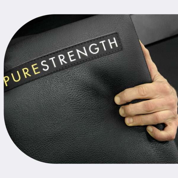 chestpress_purestrength_mainfeature_01